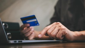 Pagamenti digitali, nuove abitudini post Covid: mezzo miliardo rubato agli italiani