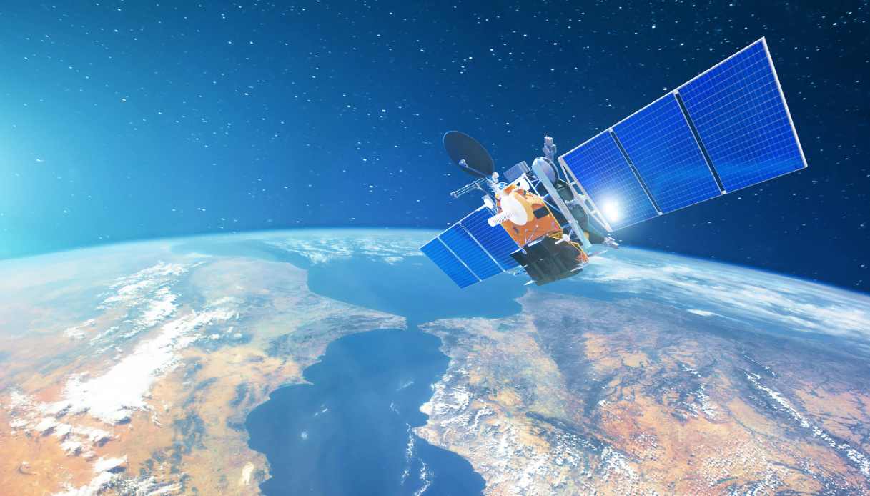 Cosa c’è dietro la performance “stellare” di Eutelsat in Borsa