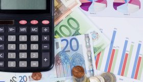 Stipendi da bocciare, perché gli italiani sono delusi e cosa fare