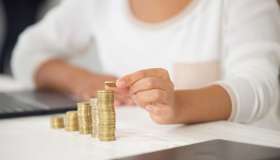 Come e quanto risparmiare al mese per raggiungere obiettivi futuri