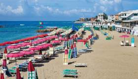 Il decreto Indennizzi balneari slitta ancora, crescono le tensioni con il Governo