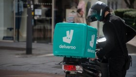 Deliveroo cambia proprietà, arriva offerta clamorosa per l’acquisto