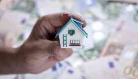 Borsa: settore immobiliare spicca il volo con l’ultimo taglio BCE