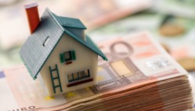 Mutui più vantaggiosi grazie al taglio dei tassi, cresce la domanda