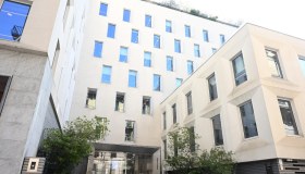 Luxottica premia i dipendenti con 40 milioni, quanto riceverà ogni lavoratore