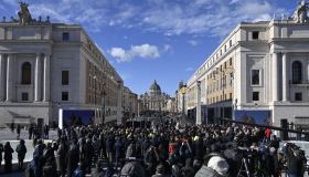 Funerali di Papa Francesco, il piano straordinario per treni, autobus e aeroporti a Roma