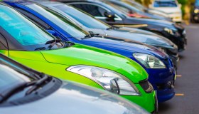 Auto in Italia in crisi a causa dei dazi di Trump, ma c’è un piano