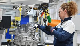 Bonus donne da 650 euro al mese, come ottenerlo e quanto dura