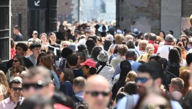 Estate con 65,8 milioni di turisti in Italia, la migliore dopo decenni
