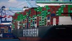 La Cina impone dazi al 75% sulla plastica, l’impatto su Italia e Ue