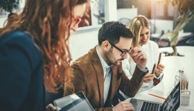 Stipendi bassi in Italia per colpa del cuneo fiscale, i single i più tartassati