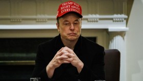 Tesla in cerca di un nuovo Ceo? Per il Wsj il Cda vorrebbe spodestare Musk