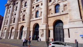 La Borsa del 20 maggio, Piazza Affari continua a salire con Leonardo e chiude a +0,9%