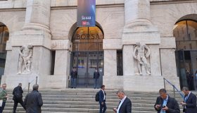 La Borsa dell’8 maggio, l’accordo Usa-Gb fa felice l’Europa e Milano chiude a +1,7%