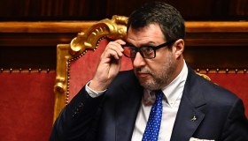 Decreto Infrastrutture, nuove tariffe dei voli e Ponte sullo Stretto in bozza