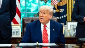 Dazi, Trump tratta con l’Europa dopo l’accordo con Londra: gli accordi