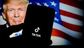 Vendita TikTok, Trump pronto all’annuncio: Amazon e Oracle tra i papabili