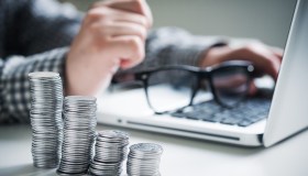 Perché l’anticipo TFR mensile in busta paga è vietato dalla legge