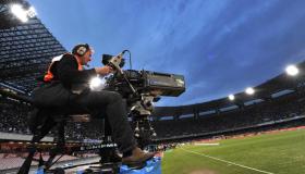 Pirateria, 4 italiani su 10 usano il pezzotto: l’identikit e il danno economico