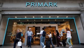 Primark apre nuovi negozi e assume 700 persone, tutte le città coinvolte