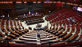 Dl Infrastrutture approvato, diesel euro 5 e Ponte sullo Stretto: cosa cambia