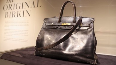 All’asta la prima borsa Birkin di Hermès, venduta a 10 milioni di dollari