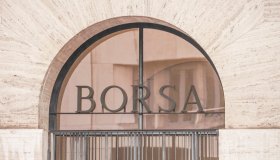 La Borsa del 28 luglio, Piazza Affari chiude all’ultimo in positivo dopo l’accordo Usa-Ue