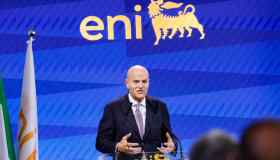 Eni, utile 1° semestre supera attese a 2,5 miliardi di euro