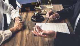 Imposte per l’eredità divisa, bisogna pagare come per una vendita