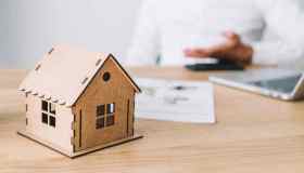 Immobiliare debole in Borsa dopo il nulla di fatto della BCE