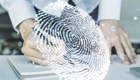 Cosa rischiano le aziende che rilevano le impronte digitali dei dipendenti