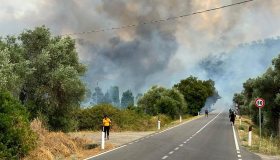 Incendi in Italia, danni sopra 1,5 miliardi ma il peggio arriva ora