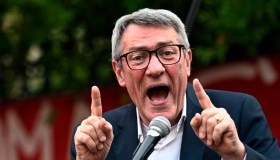 Max Mara e Cgil, scontro da 100 milioni e accuse di sfruttamento