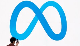 Meta abbonamenti per togliere la pubblicità, 7,99 euro ad account