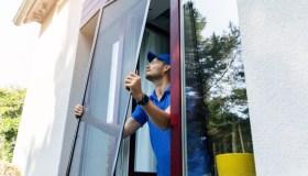 Sicurezza domestica intelligente, come zanzariere e tapparelle proteggono la tua casa