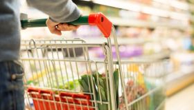 Botulino nei friarielli alla napoletana, i lotti contaminati