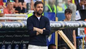 Como calciomercato 2025-2026: bilancio in forte passivo per i lariani