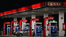 Esso cambia proprietari, di chi sono i 1.200 distributori italiani