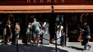 Hermès distribuisce dividendi milionari ai 100 eredi