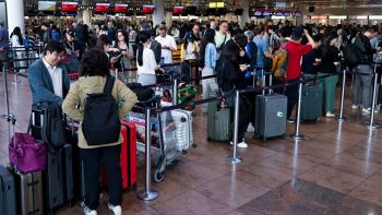 Liquidi in aeroporto, attenzione ai costi nascosti fino a 130 euro Liquidi in aeroporto, attenzione ai costi nascosti fino a 130 euro