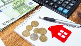 Mutui in aumento, il tasso variabile è più conveniente