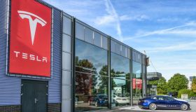 Tesla produrrà energia elettrica: la nuova idea di Musk