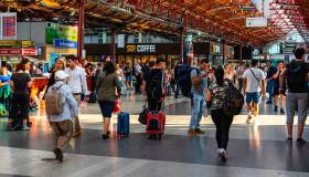 Treni più cari degli aerei, i viaggi sostenibili costano troppo