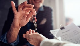 Usufrutto, chi può affittare l’immobile: l’usufruttuario o il nudo proprietario?