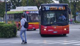 Bonus trasporti 2025/26 per studenti, anziani e disabili: gli sconti delle Regioni