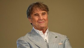 Brunello Cucinelli sotto accusa, aggira le sanzioni in Russia: il titolo crolla in Borsa