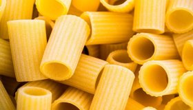 Pasta richiamata dai supermercati: presenza di schegge di legno