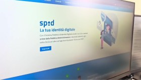 Spid a pagamento con Poste, pronto il canone: qual è l’alternativa gratis