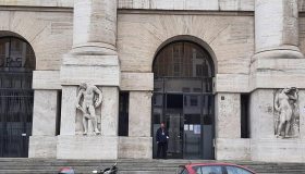 La Borsa del 22 settembre, Milano chiude in positivo con l’ottimo esodio di Lottomatica