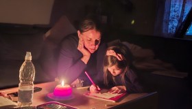 Energia elettrica interrotta, quando arriva l’indennizzo e come presentare reclamo